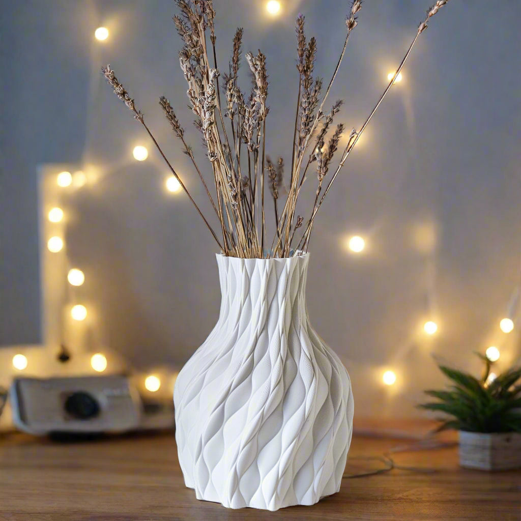 🌿Curved Vase – Modern Elegance for Your Home ✨3D Printed In Multiple Color Options