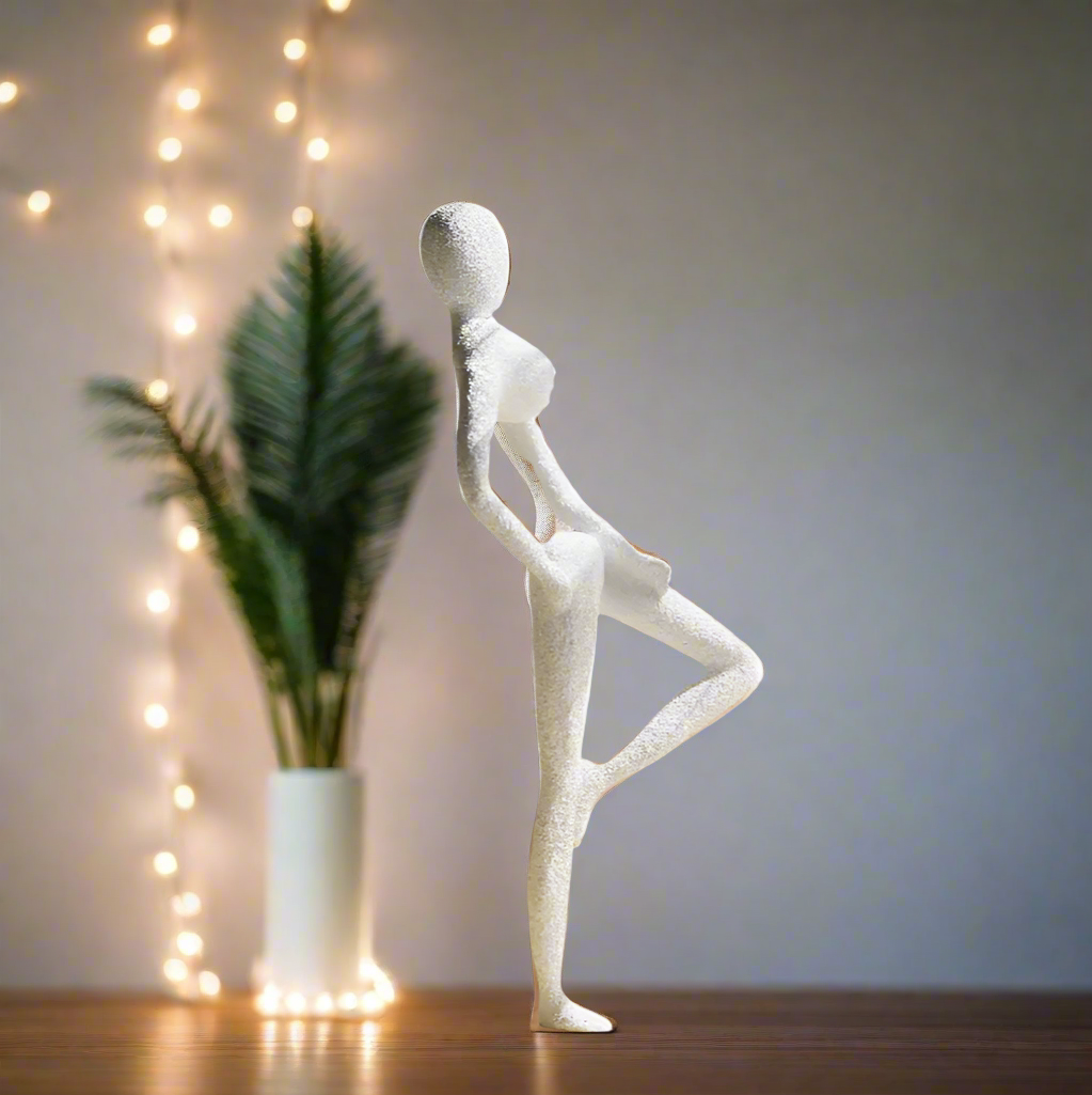 ⚖️ Balancing Act Sculpture – Abstract Art Piece | Symbol of Harmony | Modern Décor Centerpiece 3D Printed In Multiple Color Options🎨