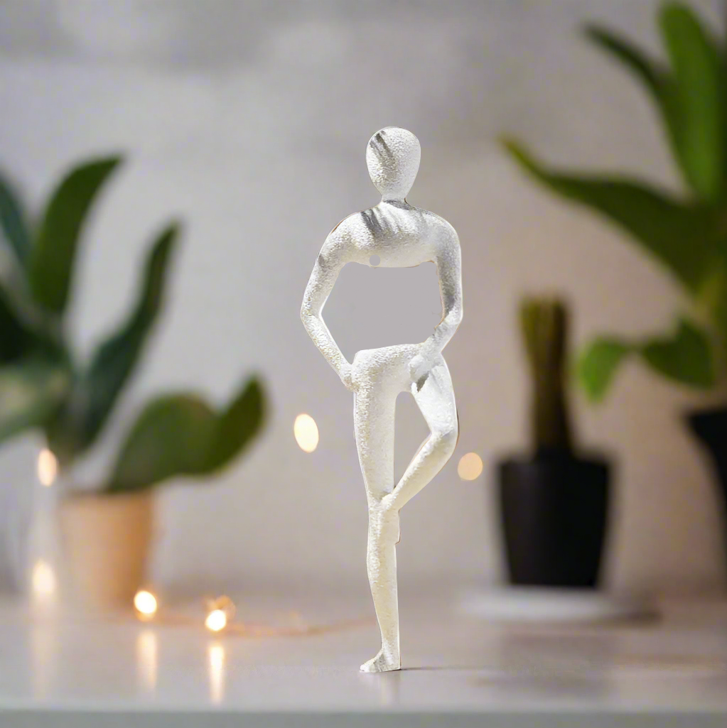 ⚖️ Balancing Act Sculpture – Abstract Art Piece | Symbol of Harmony | Modern Décor Centerpiece 3D Printed In Multiple Color Options🎨