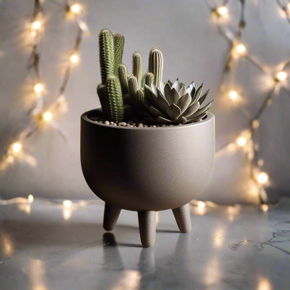 Mid-Century Modern Planter with Feet | 56 Color Options | 3D Printed